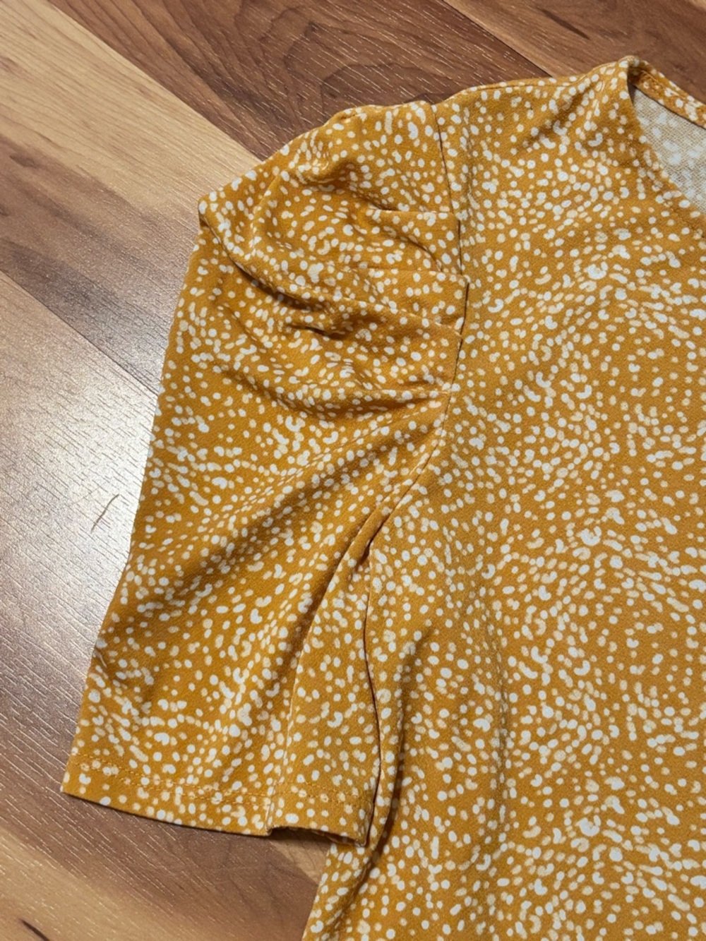 Adrianna Papell Mustard Yellow White Polka Dot Puff Sleeve Floral Blouse Size S - Picture 3 of 5